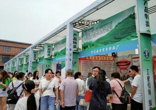 貴定縣積極組織農(nóng)產(chǎn)品企業(yè)參加2019黔南工業(yè)博覽會(huì)暨特色農(nóng)產(chǎn)品特賣產(chǎn)銷對(duì)接活動(dòng)，全力拓展市場新渠道